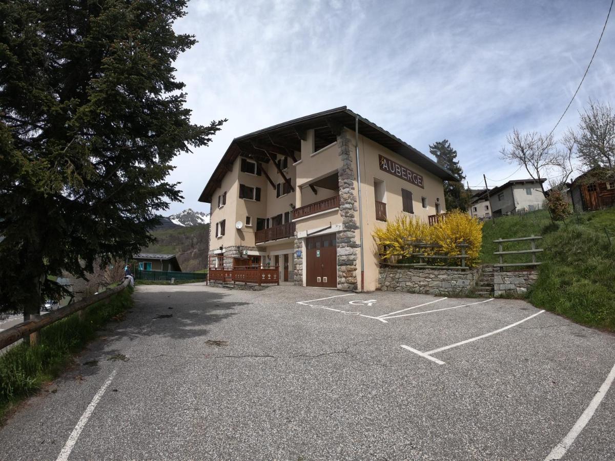 Auberge Le Valezan Eksteriør billede